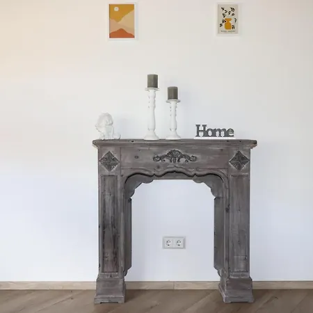 Apartment 1 Bedroom Cozy In